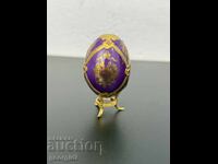 Collectible Porcelain Egg - Franklin Mint. No. 7503