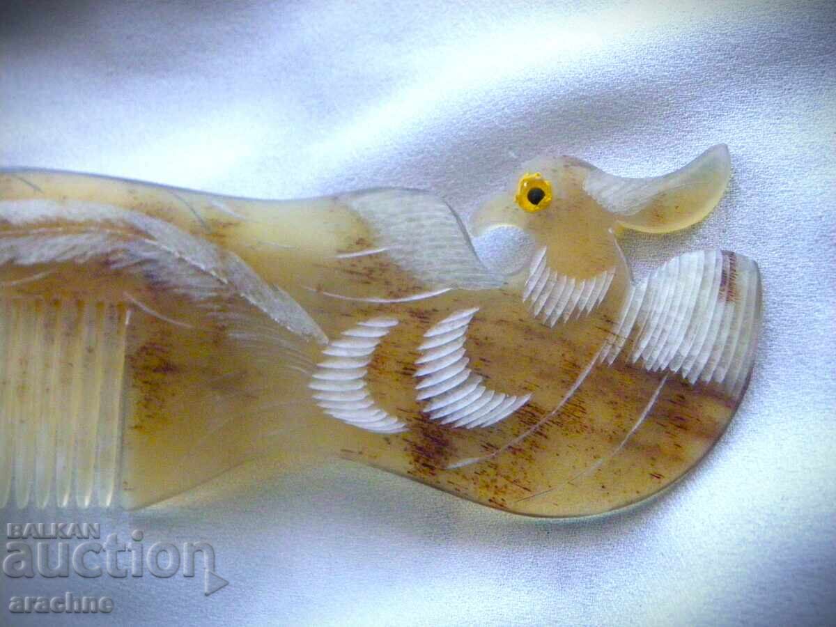 Ασιατικό χτένι από κέρατο βουβαλιού με πουλί Φοίνικα με τιμή 60.00 BGN | € 30.68