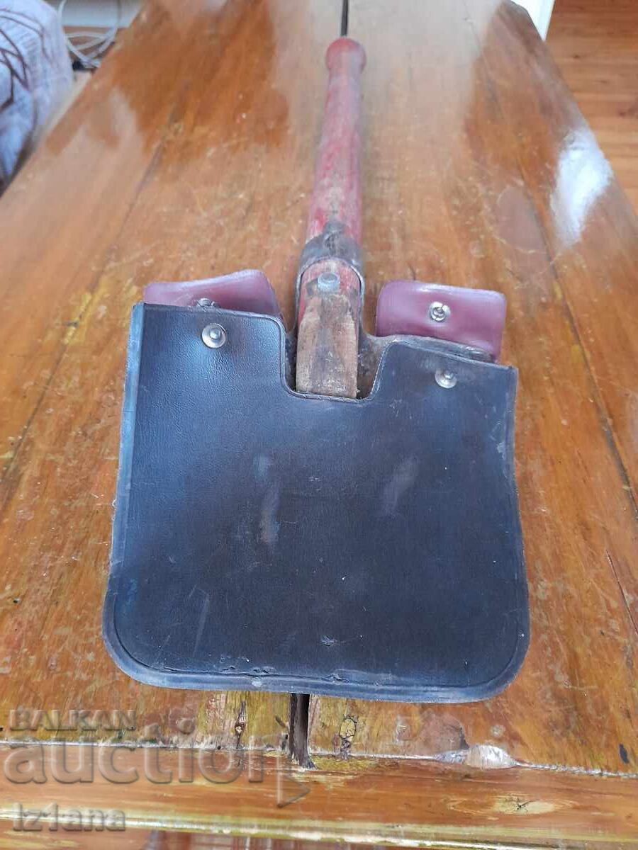 Auction  Old shovel Mototekhnika, Auto shovel