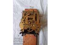 Стар Механизъм Стенен Часовник Peter