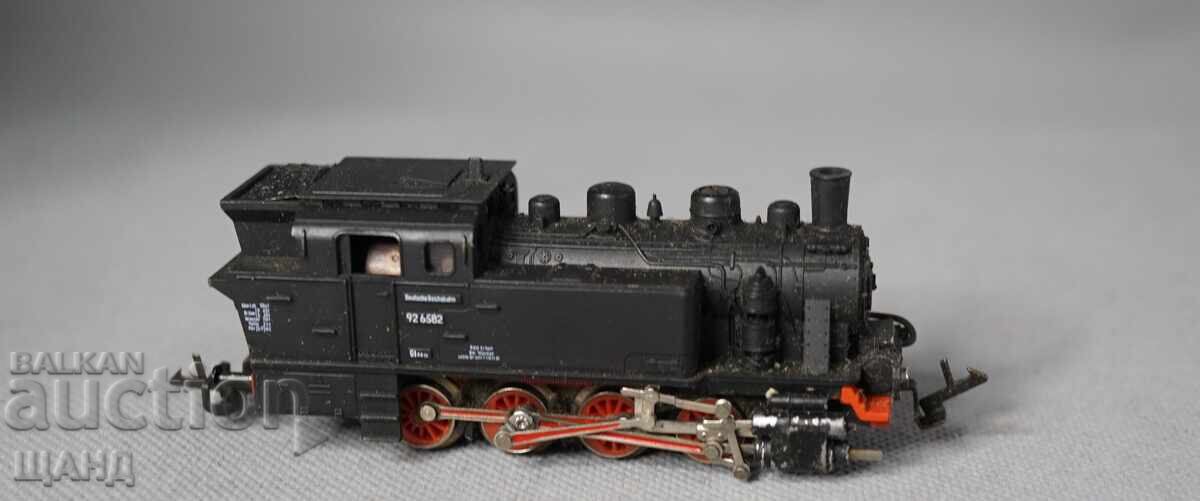 Auction  PIKO TT Hobby Model Steam Locomotive with Box