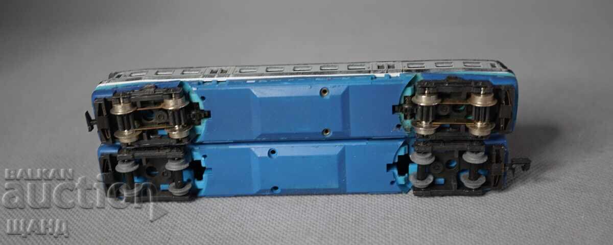 PIKO N Model Train Locomotive and Passenger Car with Box - 6 PIKO N Model Train Locomotive and Passenger Car with Box - 6