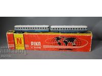 PIKO N  Играчка модел локомотив и пътнически вагон с кутия