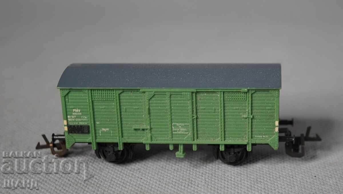 Auction HOBBY TT Old German toy freight wagon with box Auction HOBBY TT Old German toy freight wagon with box
