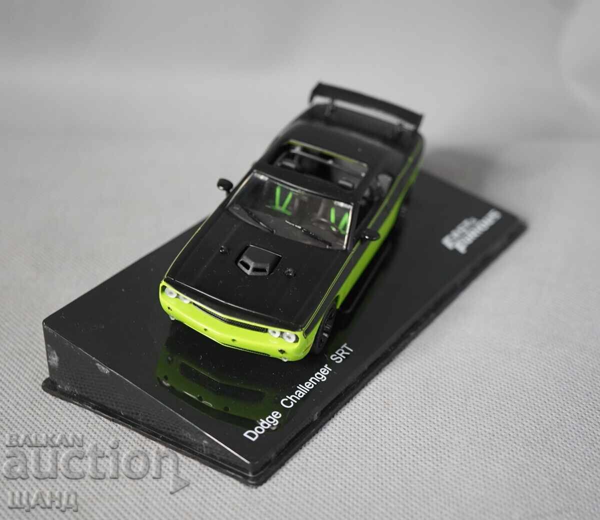 Licitație DODGE CHALLENGER SRT Model de jucărie metalic mașină sport