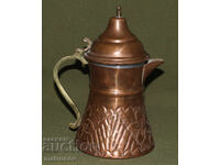 Cana de cafea din cupru lucrată manual
