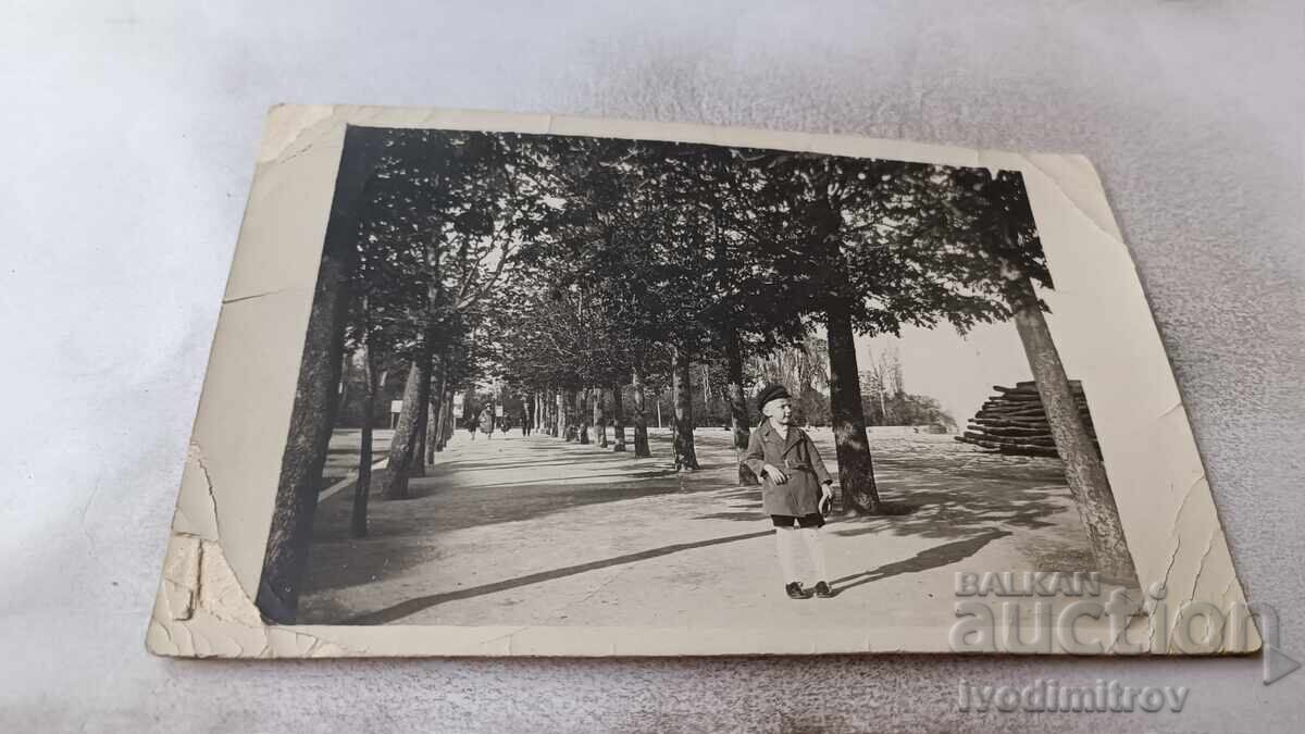 Photo Vidin Boy in the park 1932