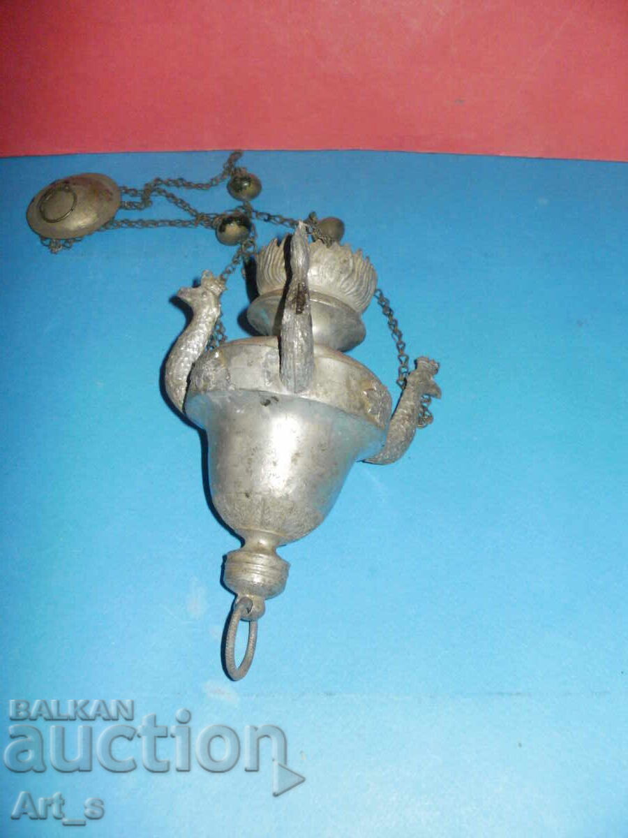 Домашно възрожденско кандило от бял бронз от 19 век