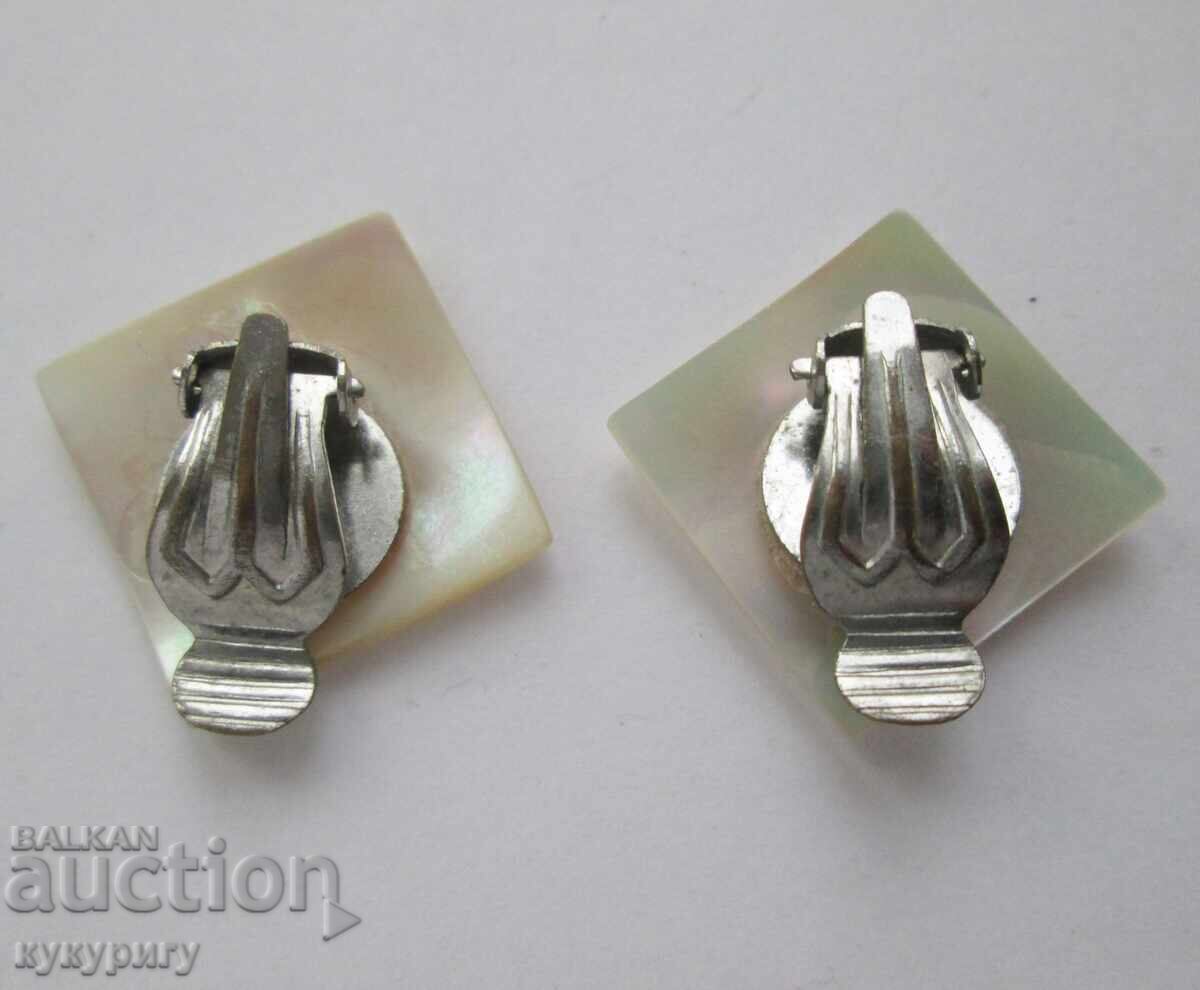 Licitație Cercei vechi de damă sidef, cu clips