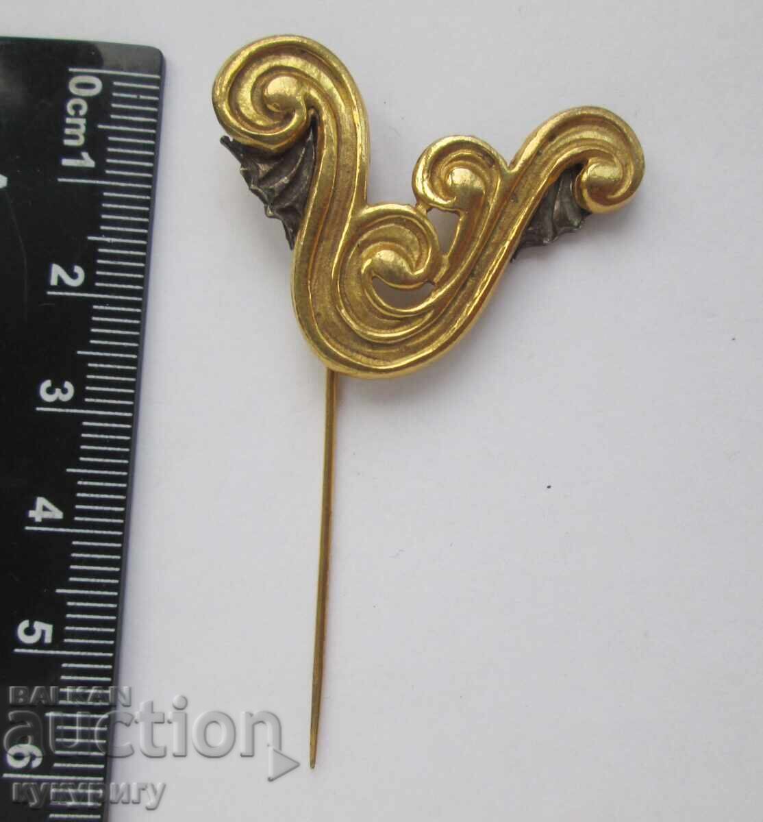 Licitație Veche broșă de damă de autor, lucrată manual