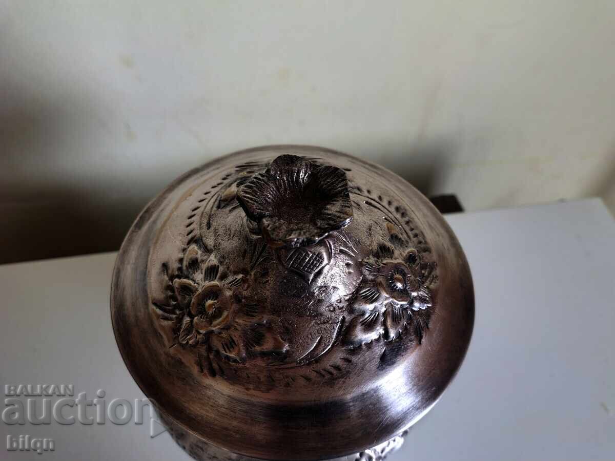 Страхотен Стар Посребрен Съд с цена 33.32 лв. | € 17.04 Страхотен Стар Посребрен Съд с цена 33.32 лв. | € 17.04