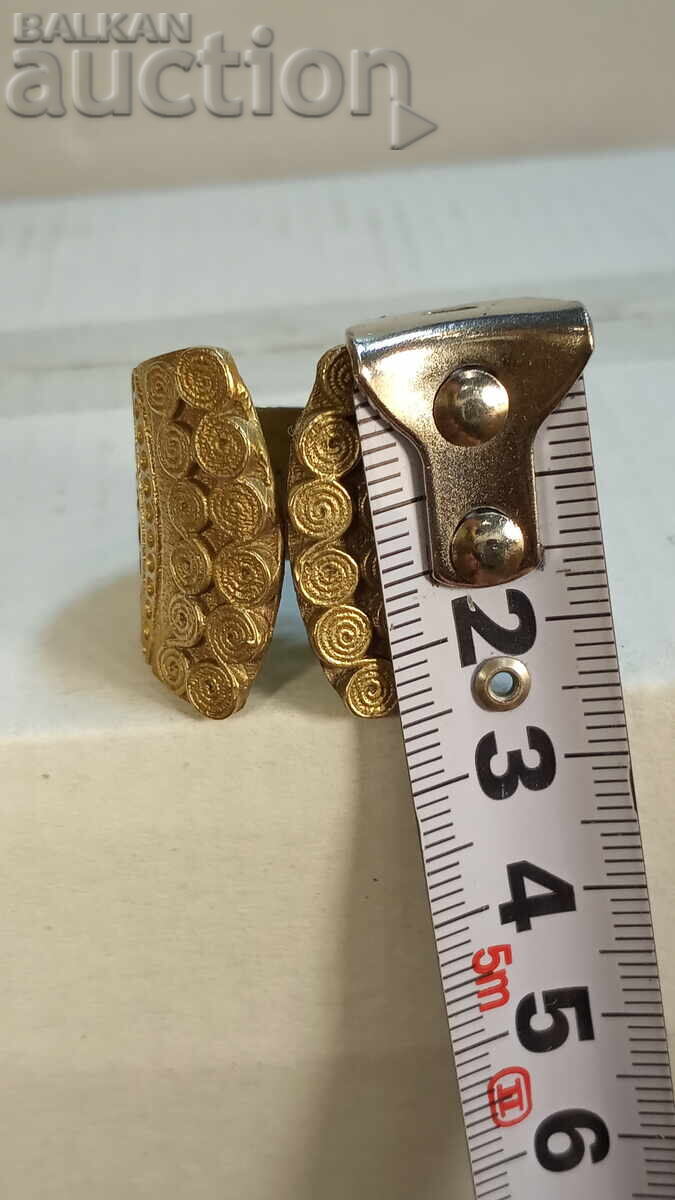 Аукцион Пръстен от месинг Аукцион Пръстен от месинг