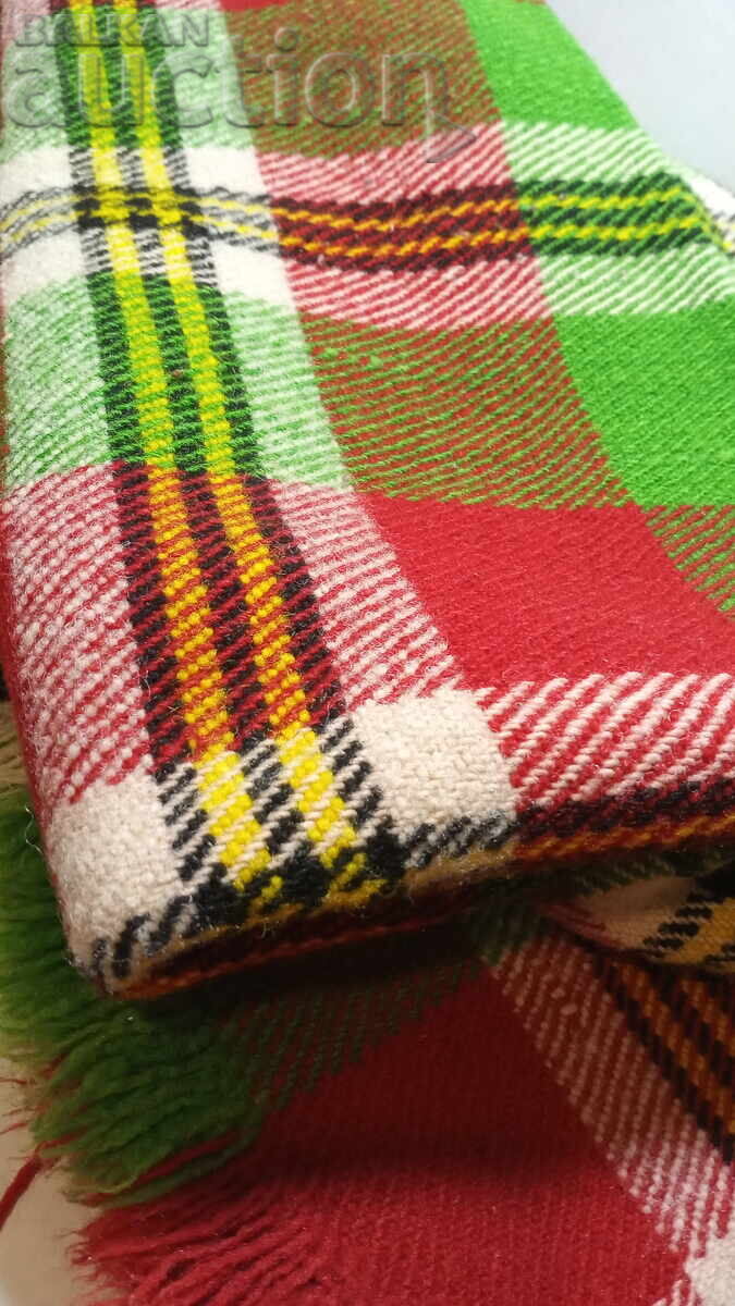 Ροδόπικη κουβέρτα - άριστη κατάσταση με τιμή 36.00 BGN | € 18.41