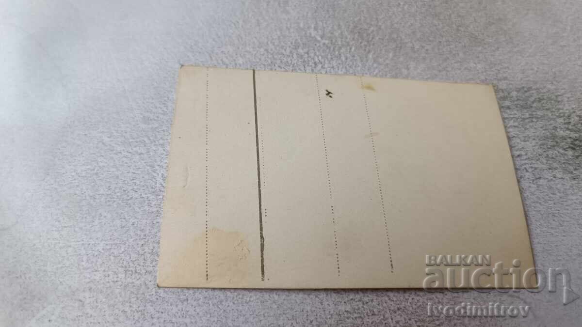 Доставка на Снимка Галичникъ Мъже с ретро мотор и лек автомобил