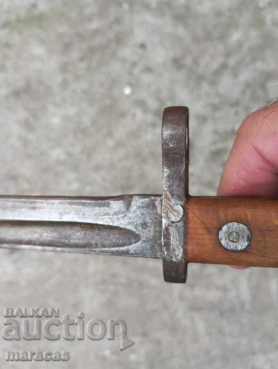 Delivery of Mannlicher knife