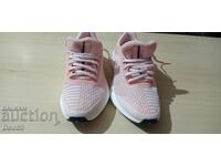 Γυναικεία αθλητικά παπούτσια Decathlon