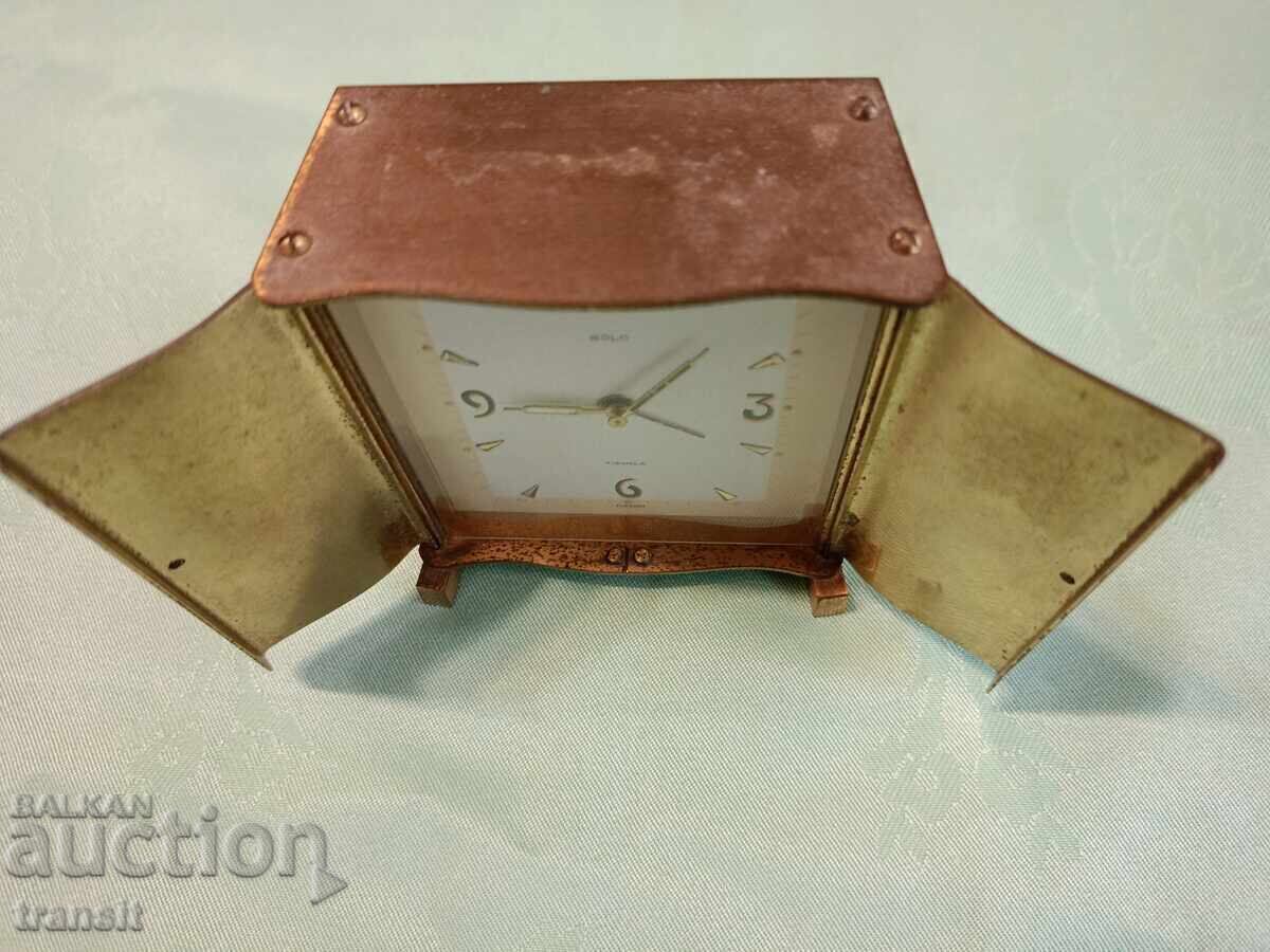 Licitație Ceas de birou