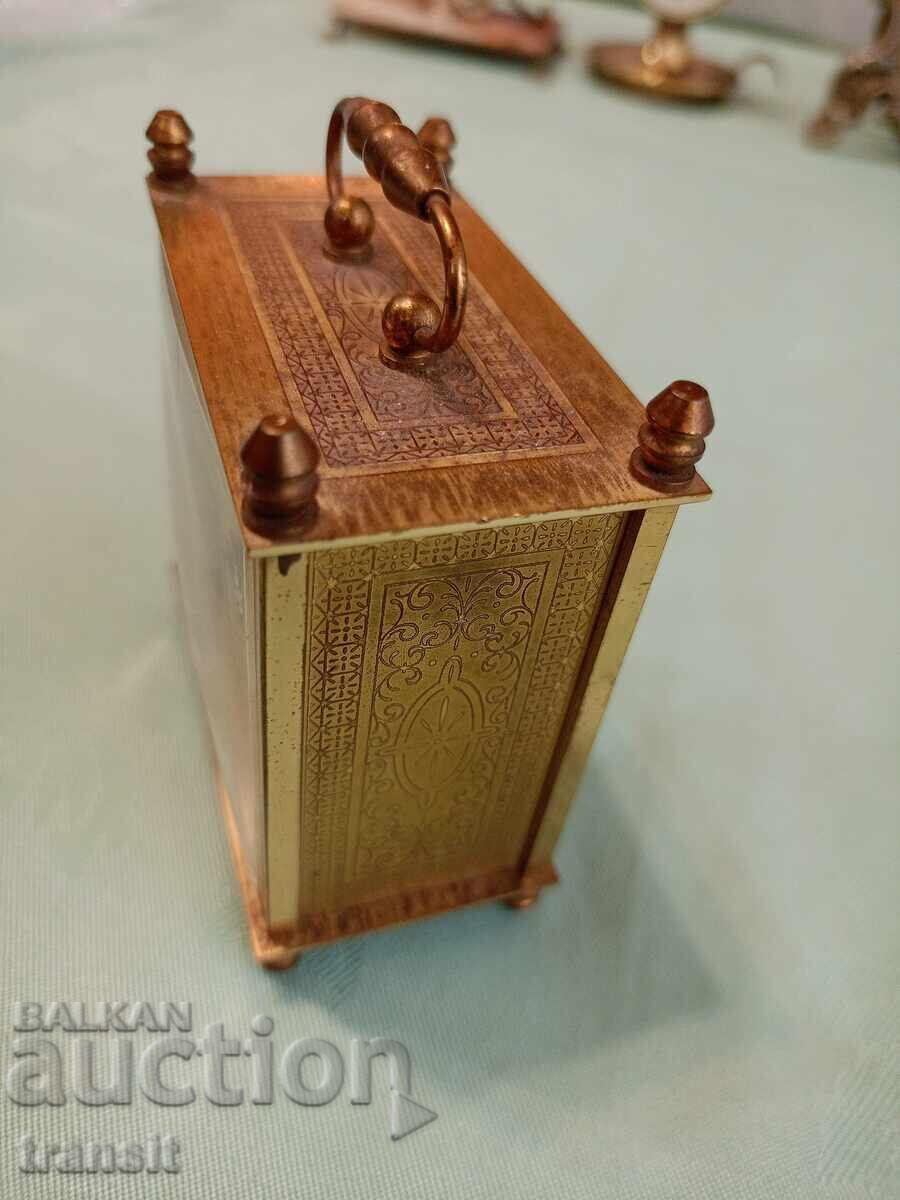 Auction Desk clock Auction Desk clock