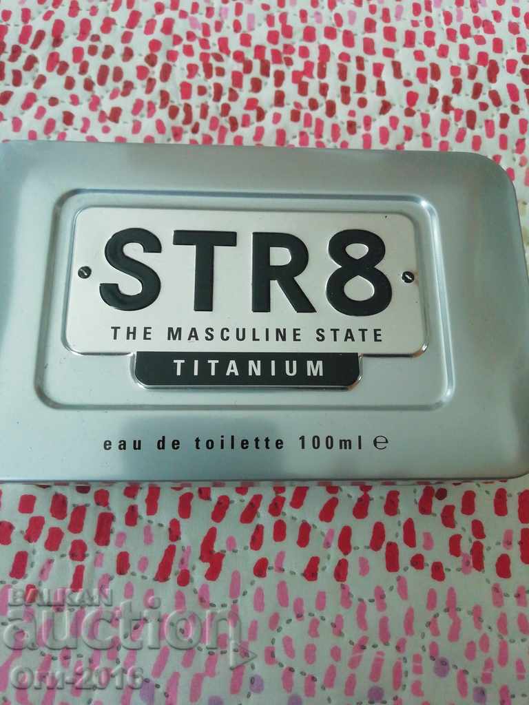 STR 8 Eau De toilette