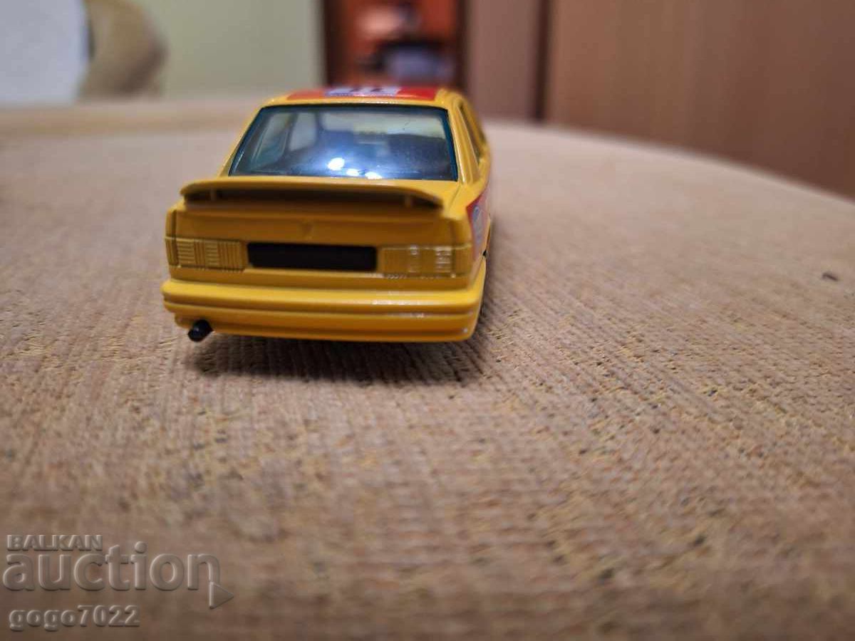 FORD SIERRA BBURAGO ITALY 1/43 - 6 FORD SIERRA BBURAGO ITALY 1/43 - 6