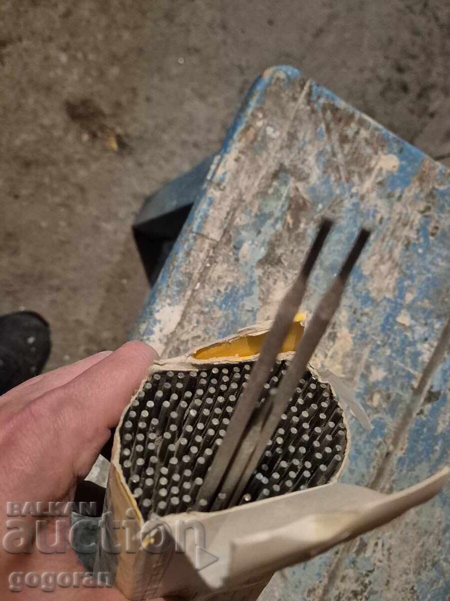 Electrodes 2.5 mm - 5 Electrodes 2.5 mm - 5