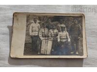 WW1 SOLDIERS 191.. year PHOTO