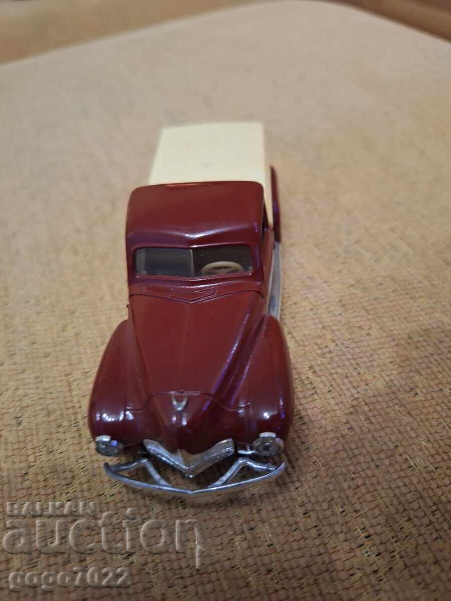 Доставка на DODGE 1950 SOLIDO FRANCE 1/43 Доставка на DODGE 1950 SOLIDO FRANCE 1/43