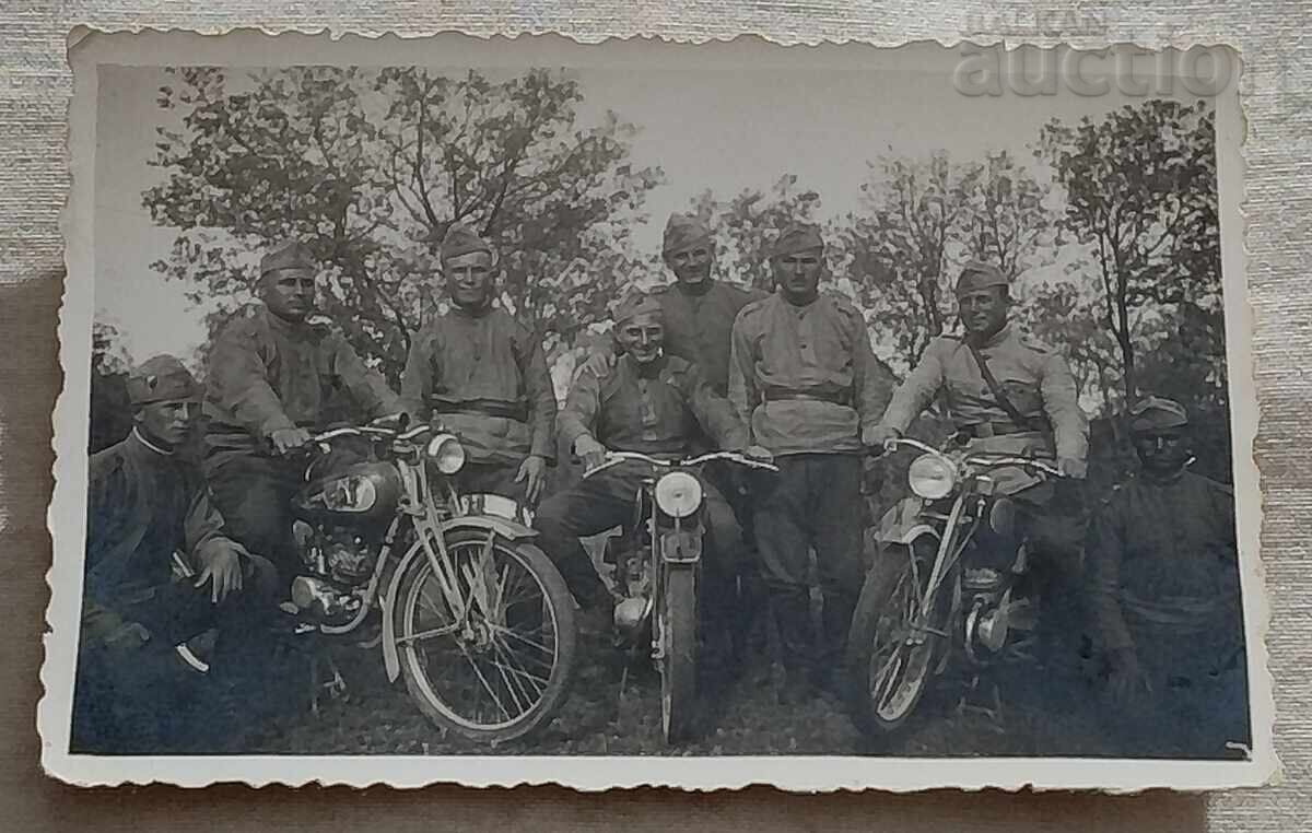 ΣΤΡΑΤΙΩΤΙΚΕΣ ΜΗΧΑΝΕΣ 193.. έτους ΦΩΤΟΓΡΑΦΙΑ ΣΤΡΑΤΙΩΤΙΚΕΣ ΜΗΧΑΝΕΣ 193.. έτους ΦΩΤΟΓΡΑΦΙΑ