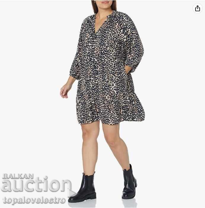 NEW! Daily women's dress with neckline and tiered ruffles