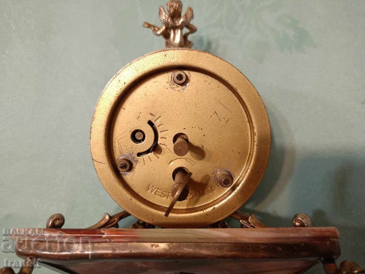 Настолен часовник Mercedes Germany. - 6