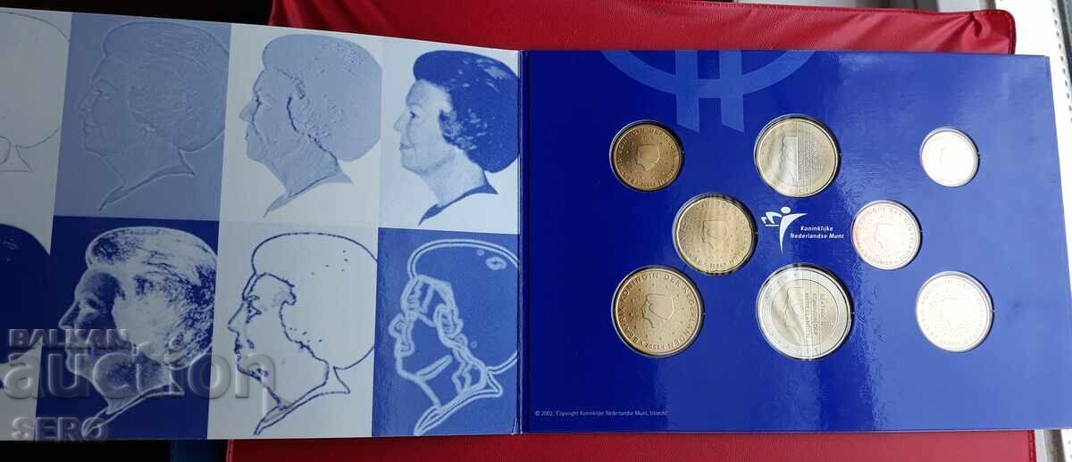 Доставка на Нидерландия-СЕТ 2002 от 8 евромонети Доставка на Нидерландия-СЕТ 2002 от 8 евромонети