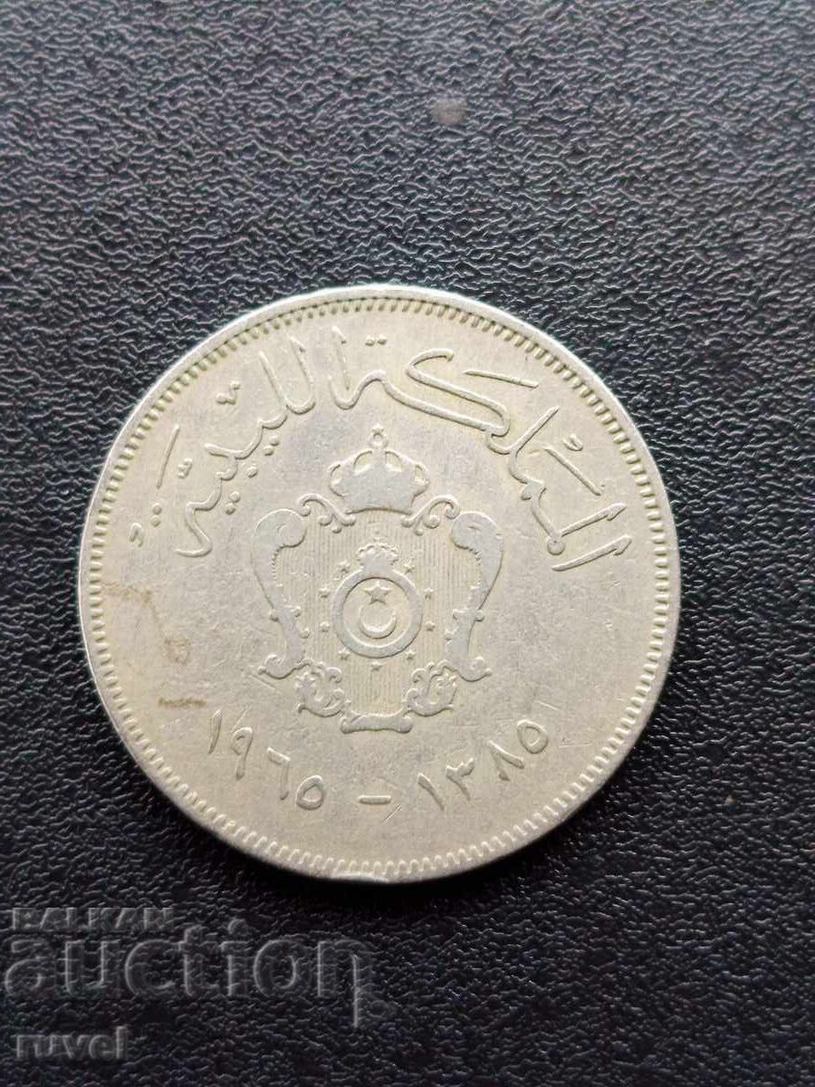Libia 100 millema 1965 cu preț € 2.00 | 3.91 BGN Libia 100 millema 1965 cu preț € 2.00 | 3.91 BGN