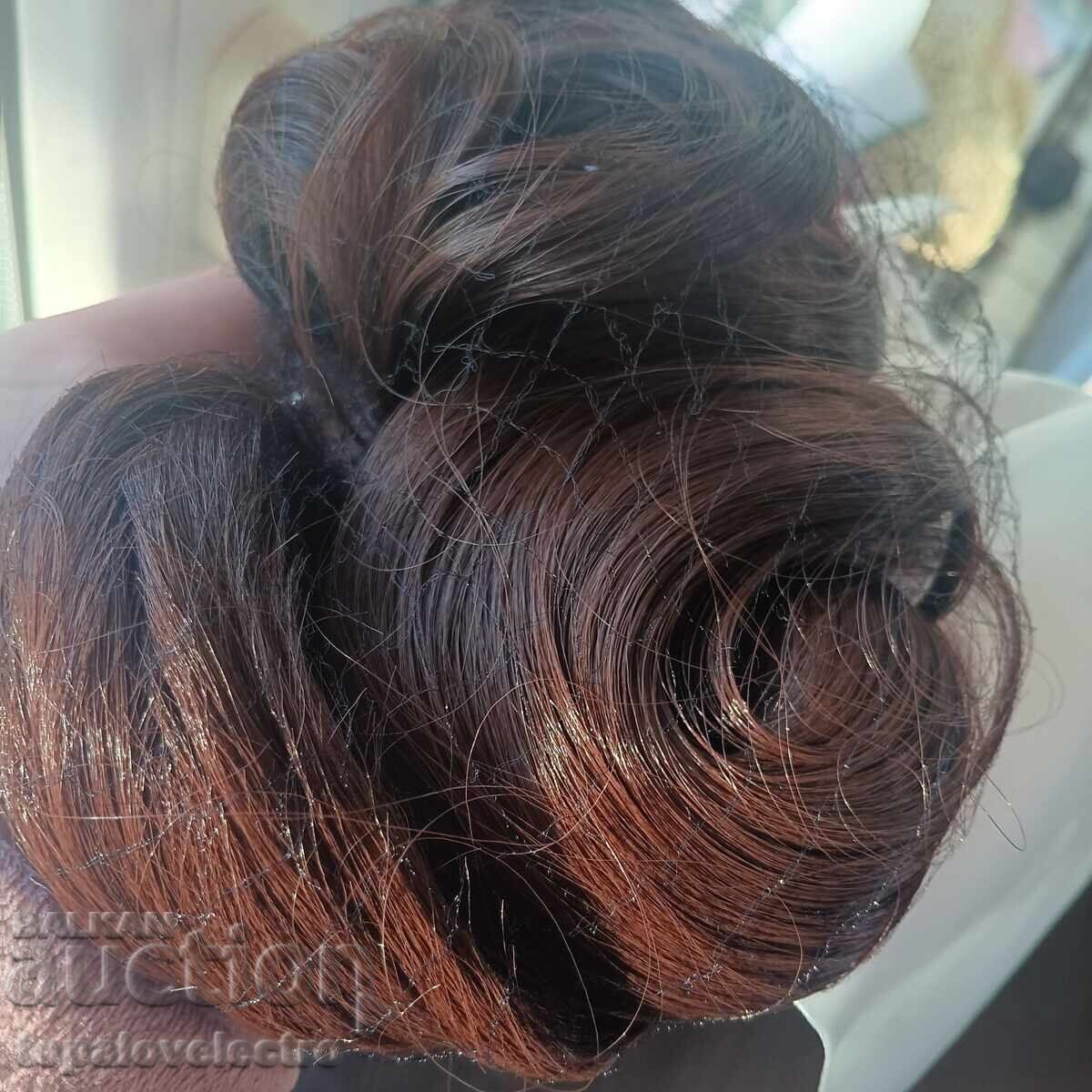 Auction NEW! Synthetic hair extensions, medium brown color, 40 cm Auction NEW! Synthetic hair extensions, medium brown color, 40 cm