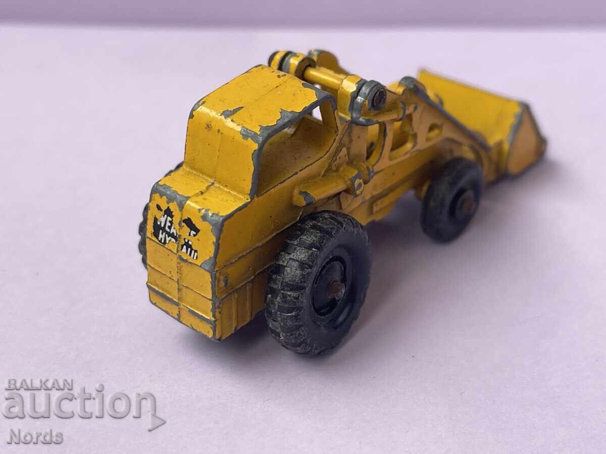 Auction MATCHBOX trolley Auction MATCHBOX trolley