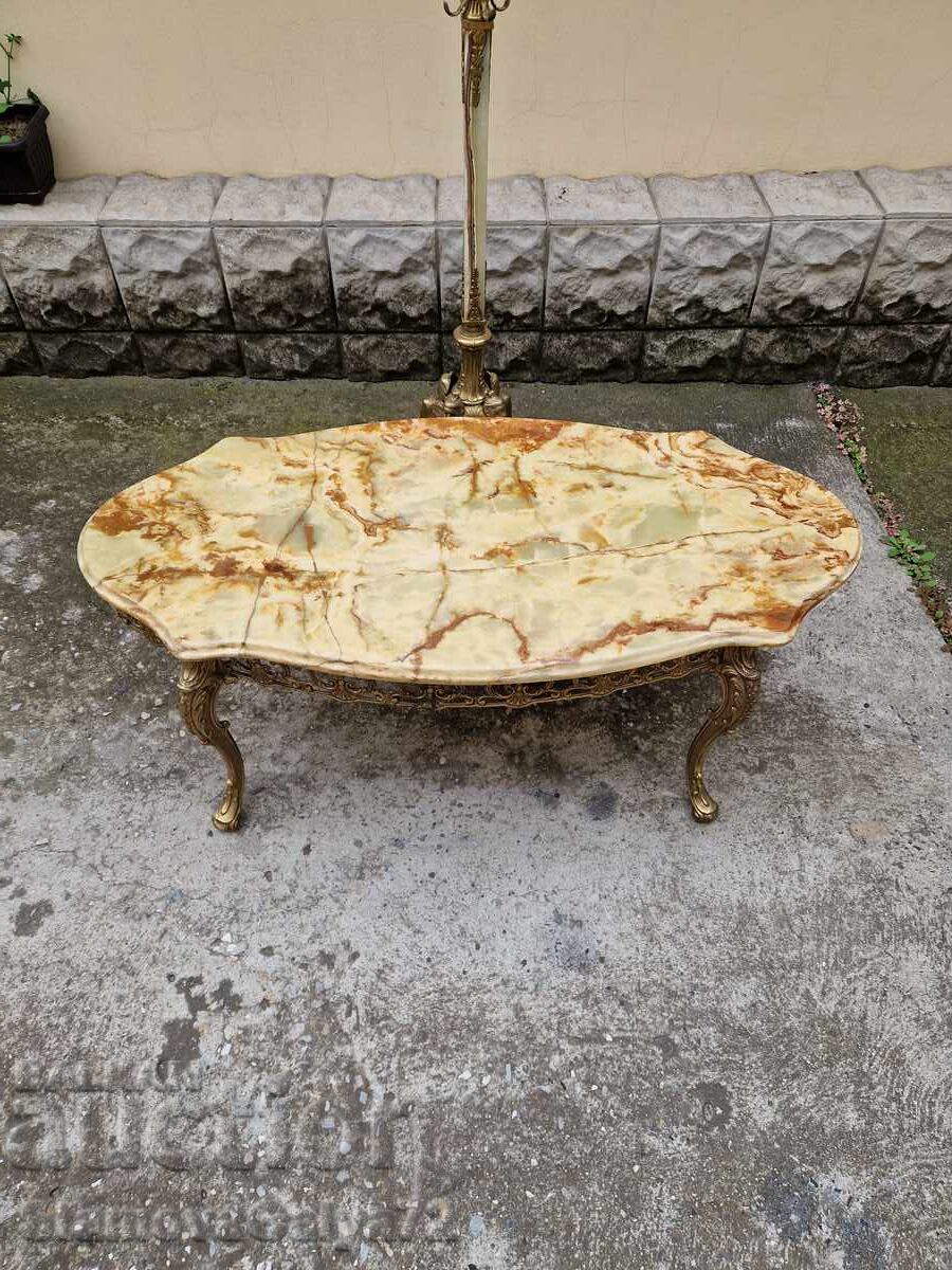 Masa de cafea belgiană antică superbă, bronz, onix cu preț 787.00 BGN | € 402.39 Masa de cafea belgiană antică superbă, bronz, onix cu preț 787.00 BGN | € 402.39