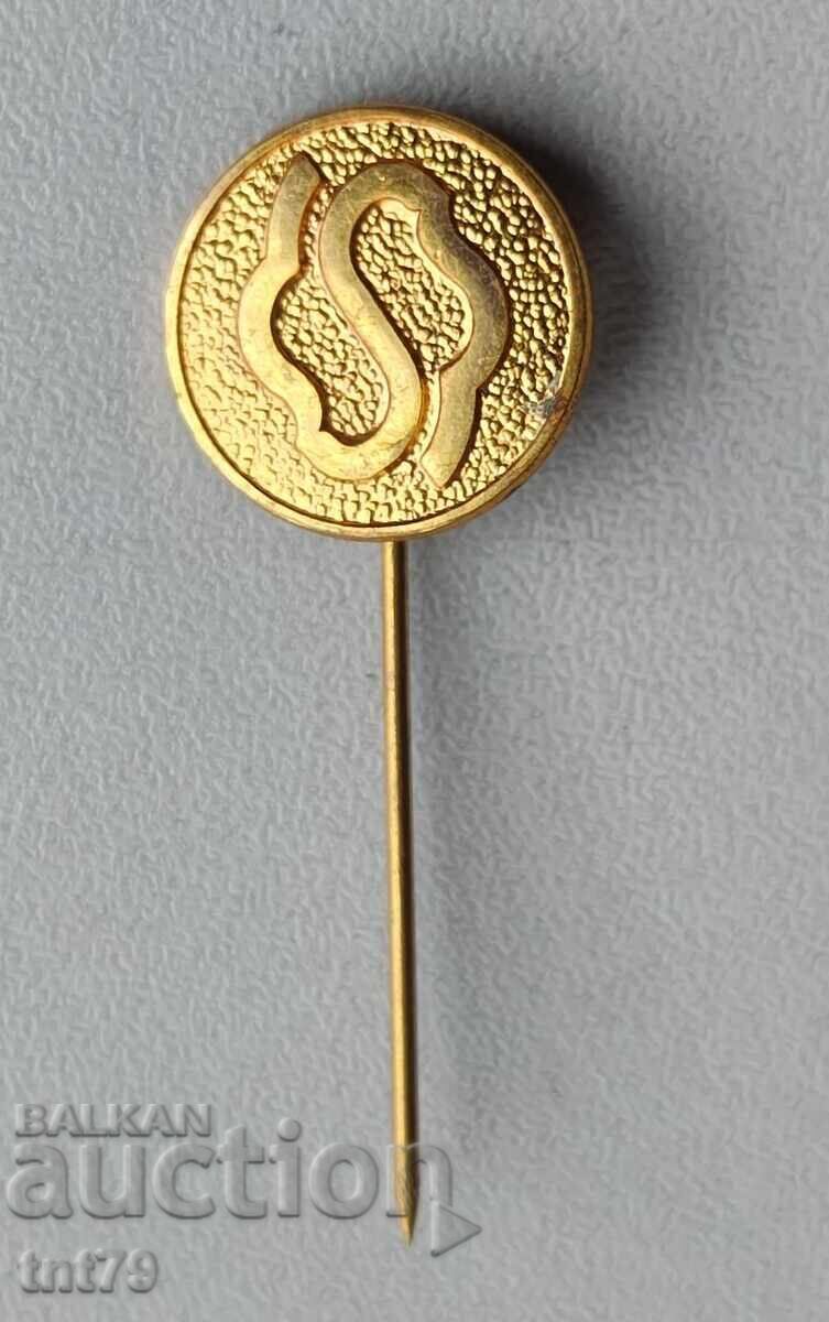 Badge: National Children's Palace - Sofia (emblem). Badge: National Children's Palace - Sofia (emblem).