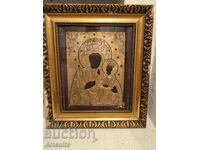 Παλιά εικόνα «Παναγία με το Θείο Βρέφος» (Μαύρη Παναγία)