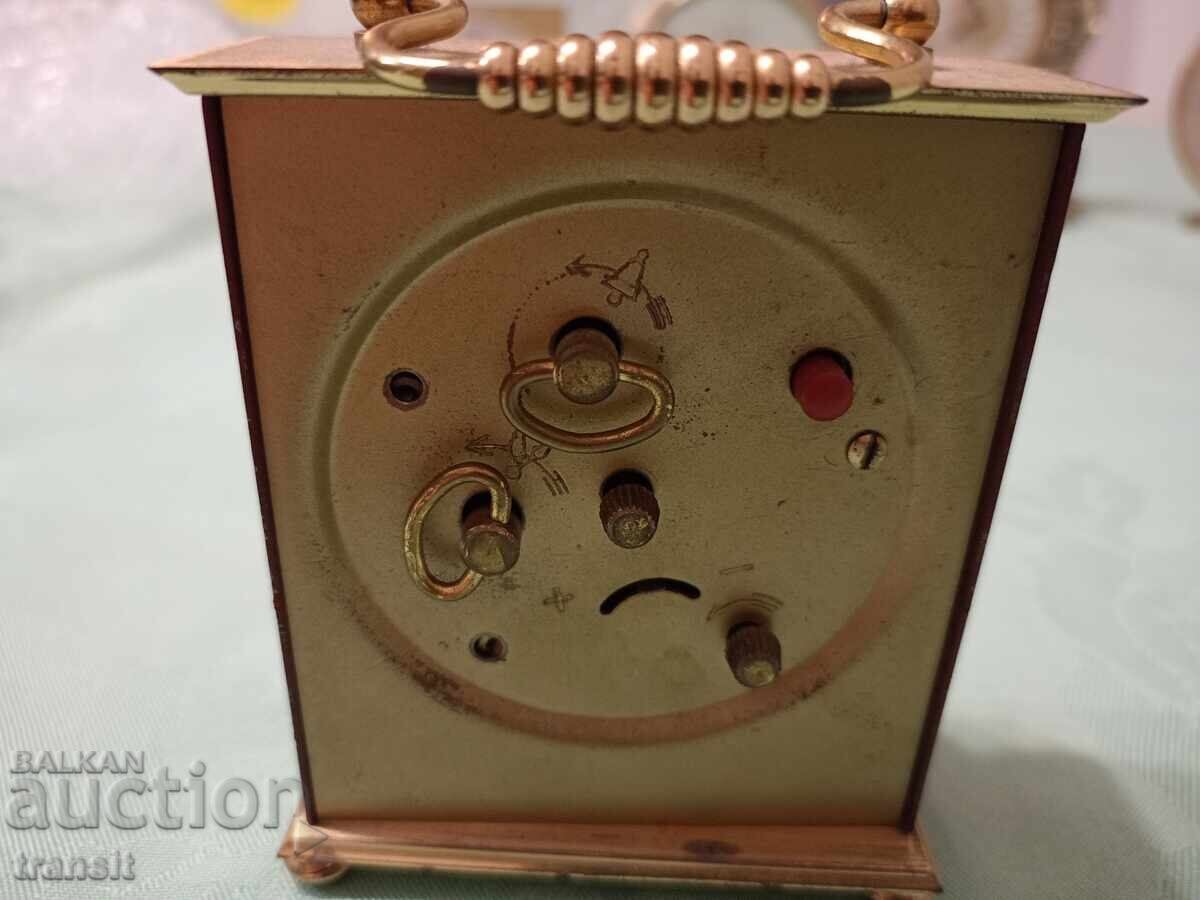 Delivery of Table clock Germany