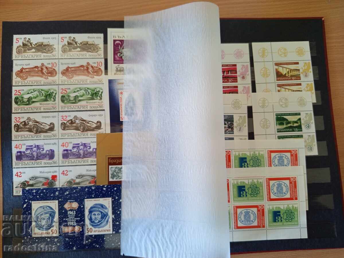 Album clasor mare cu timbre poștale din perioada socialistă (de la "Soc") - 8
