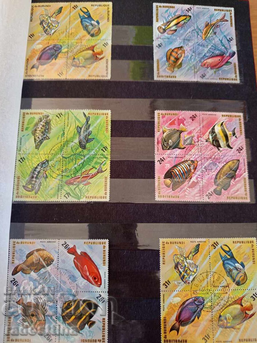 Album clasor mare cu timbre poștale din perioada socialistă (de la "Soc") - 13