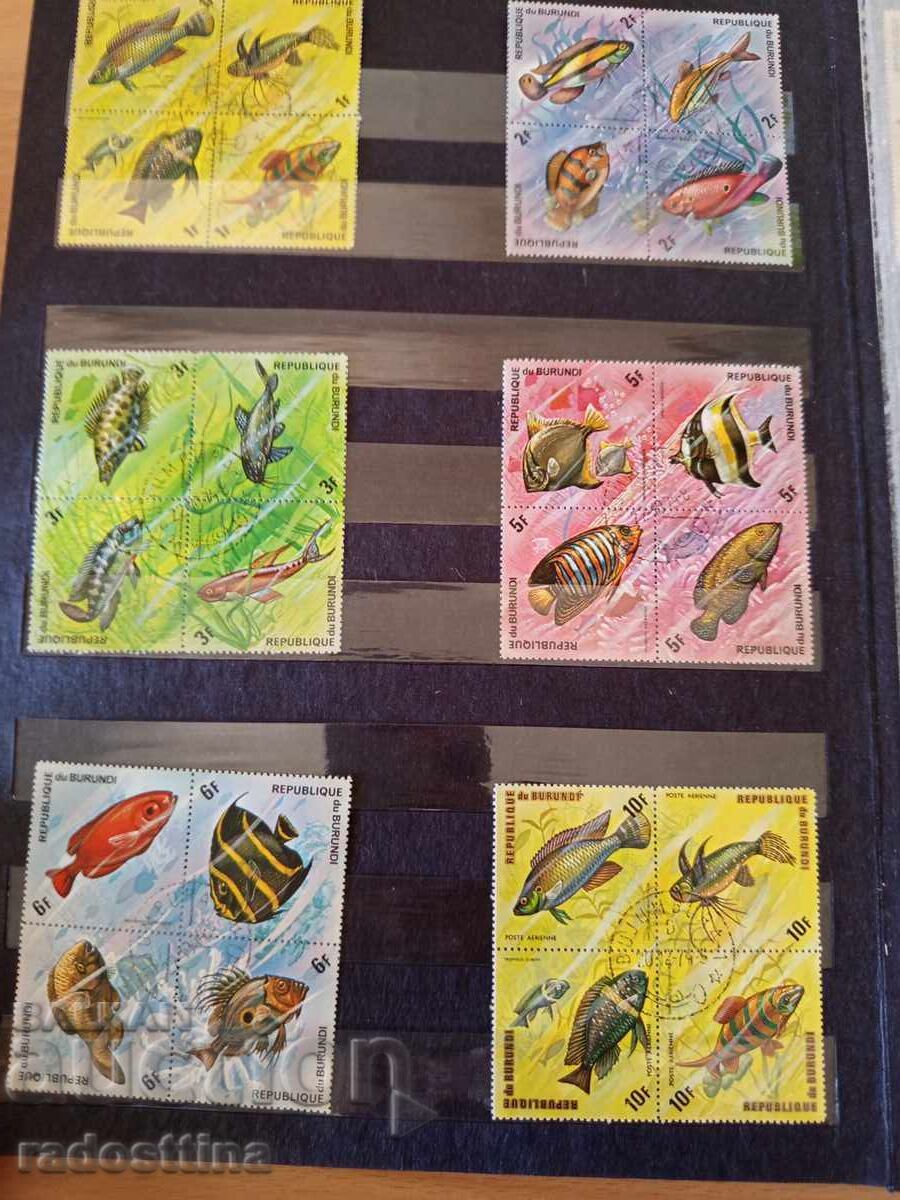 Album clasor mare cu timbre poștale din perioada socialistă (de la "Soc") - 9