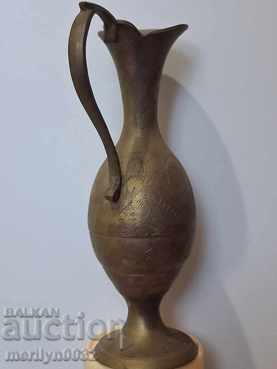 Ορειχάλκινη κανάτα εσωτερικού χώρου μεταλλικό δοχείο με τιμή 49.00 BGN | € 25.05