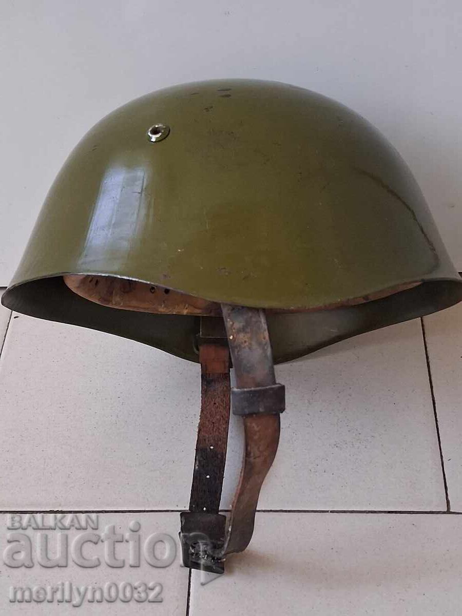 Στρατιωτικό κράνος με τιμή 40.00 BGN | € 20.45