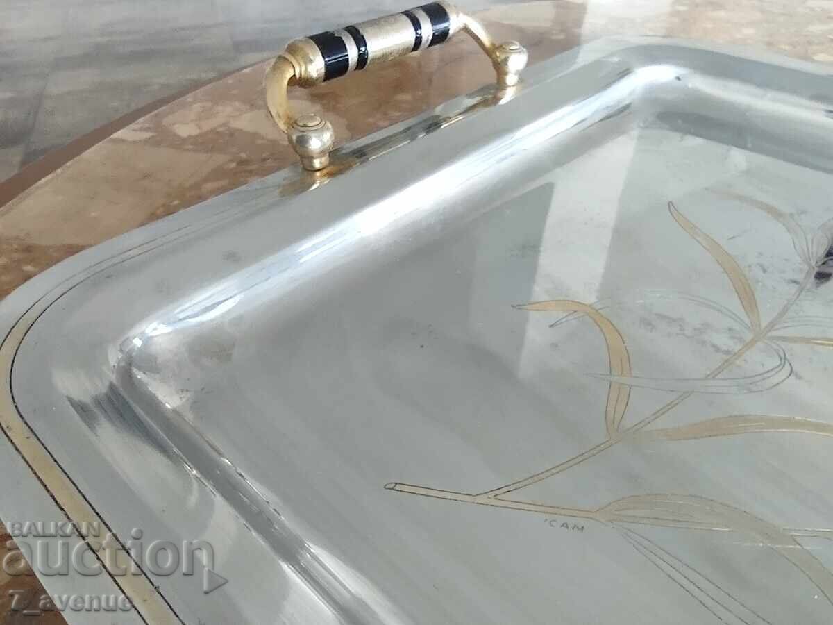 Μεγάλο, παλιό, στιβαρό δίσκος, λουλούδια, φύλλα, με σήμανση 19.10.2025 - 6