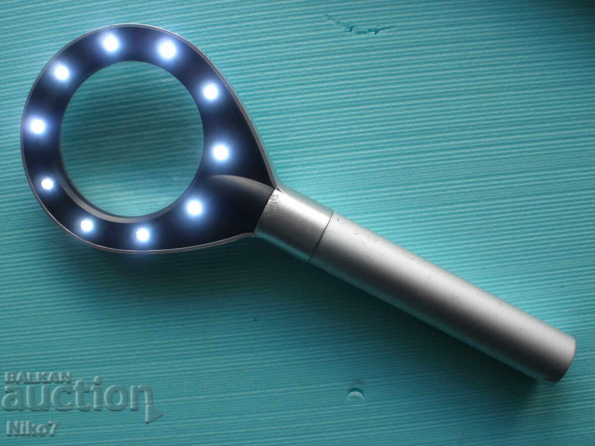 Παράδοση Δύο γερμανικοί μεγεθυντικοί φακοί Παράδοση Δύο γερμανικοί μεγεθυντικοί φακοί