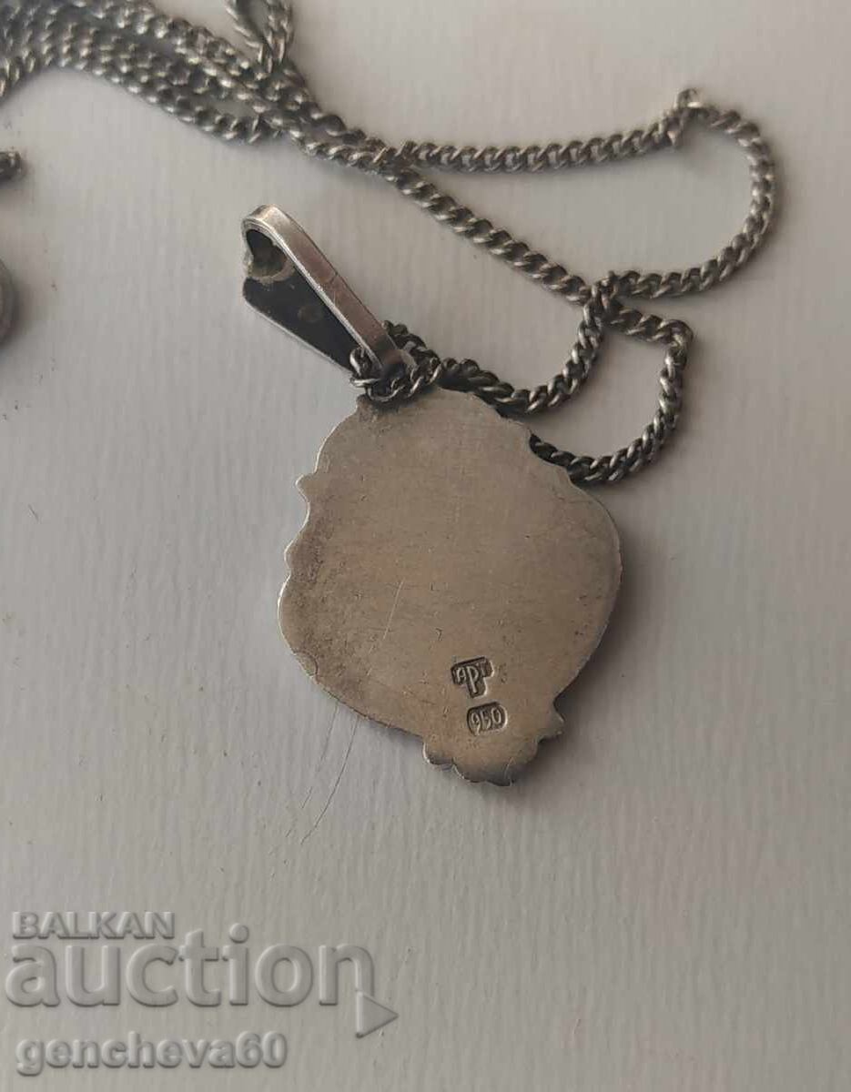 Auction  Vintage pendant silver 950 with enamel Madonna and Child