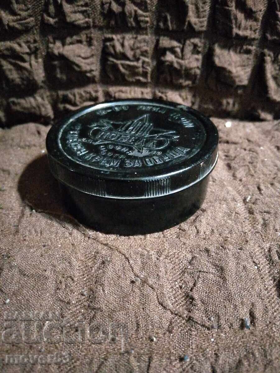 Social. Old box. Bulgaria with price 0.39 BGN | € 0.20 Social. Old box. Bulgaria with price 0.39 BGN | € 0.20