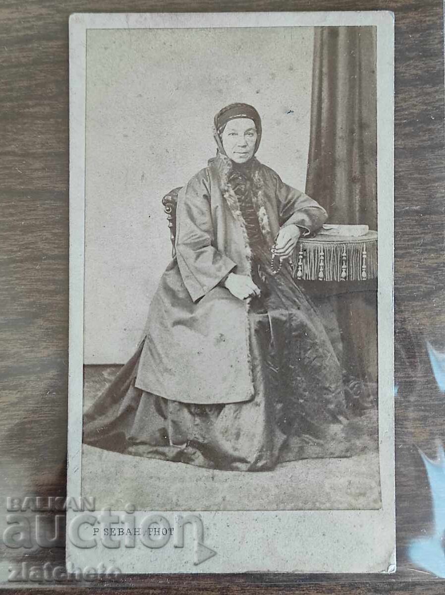 Παλιά φωτογραφία σε χαρτόνι - ατελιέ P. Sebah με τιμή 180.00 BGN | € 92.03