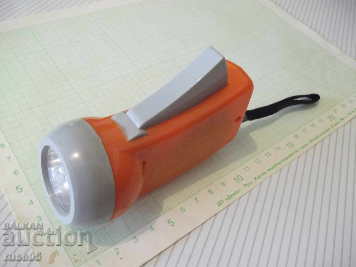 Delivery of Dynamo-powered flashlight