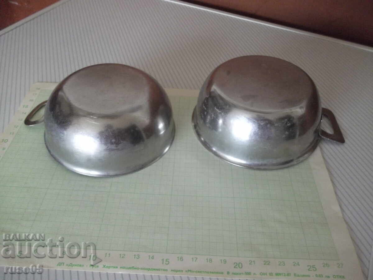 Lot of 2 alpaca cups with price 10.00 BGN | € 5.11